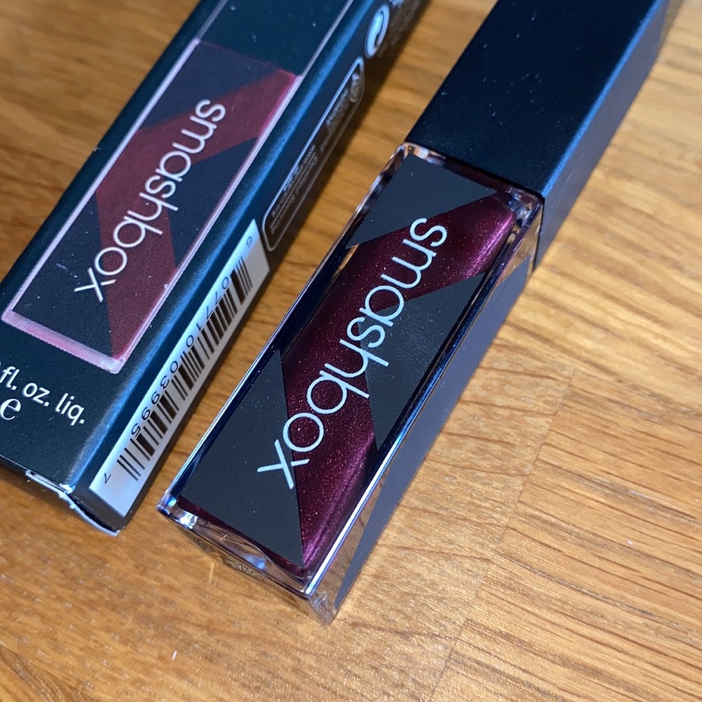 Smashbox be legendary long-wear lip lacquer after dark